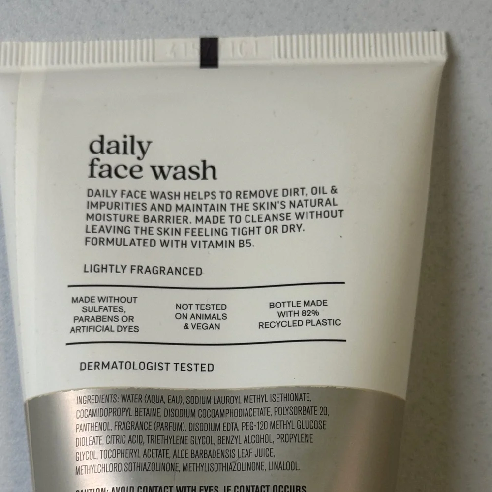 Bath & Body Works Daily Face Wash and Clay Face Mask Set - Cream and Tan - Picture 3 of 4